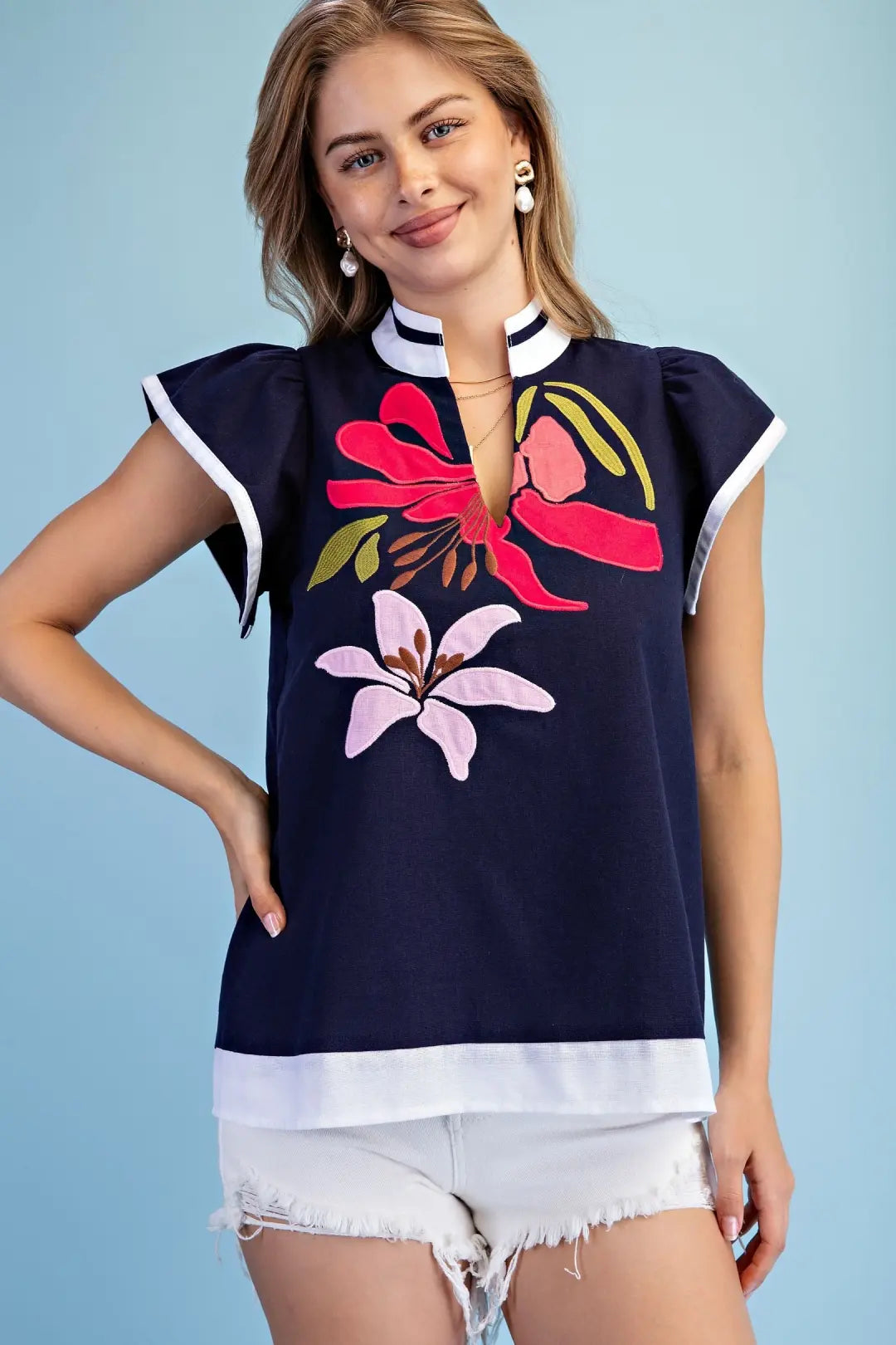 Fave floral and navy top