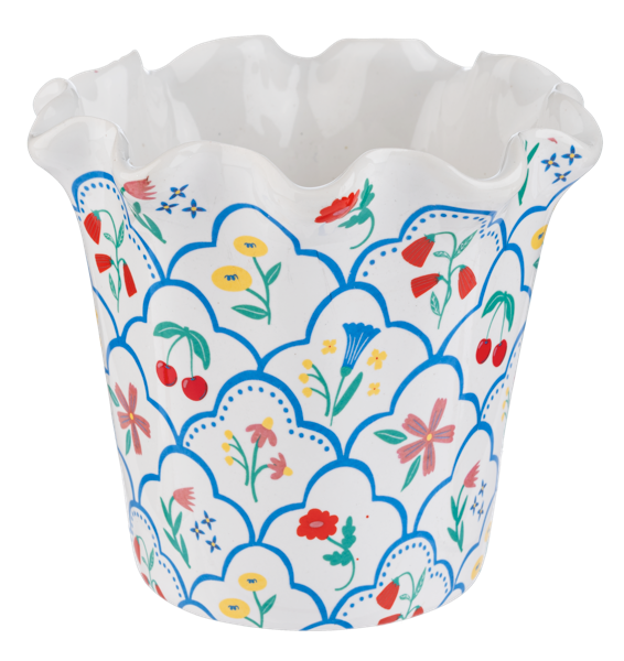 Scallop Edge Planter